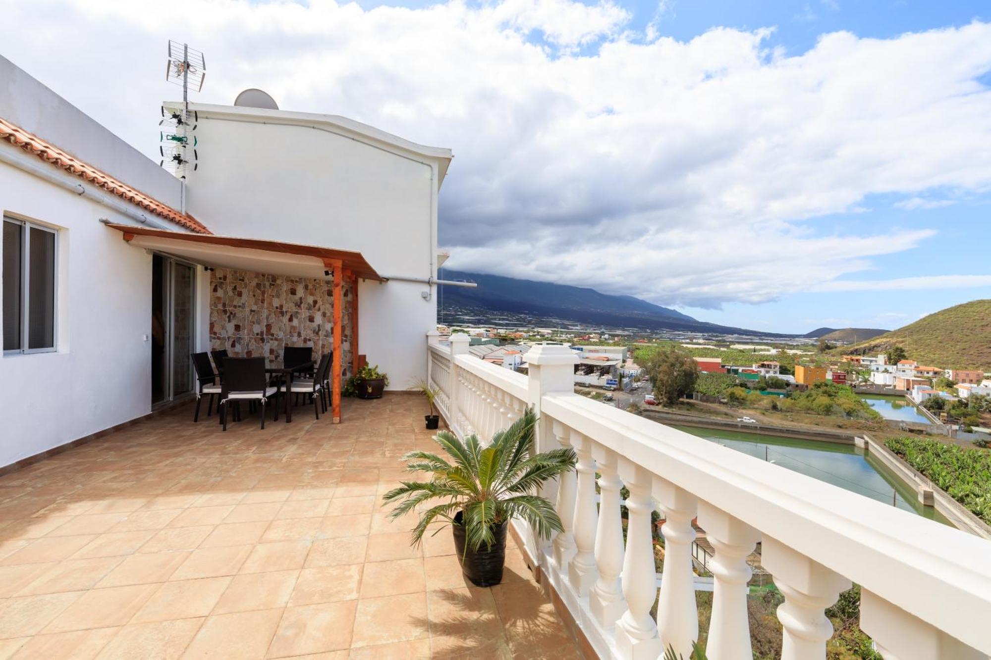 Casa Maravillosa - Seaview Лос Лианос де Аридане Екстериор снимка